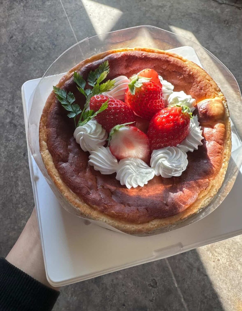 濃厚チーズケーキ まもなく予約受付終了のお知らせ